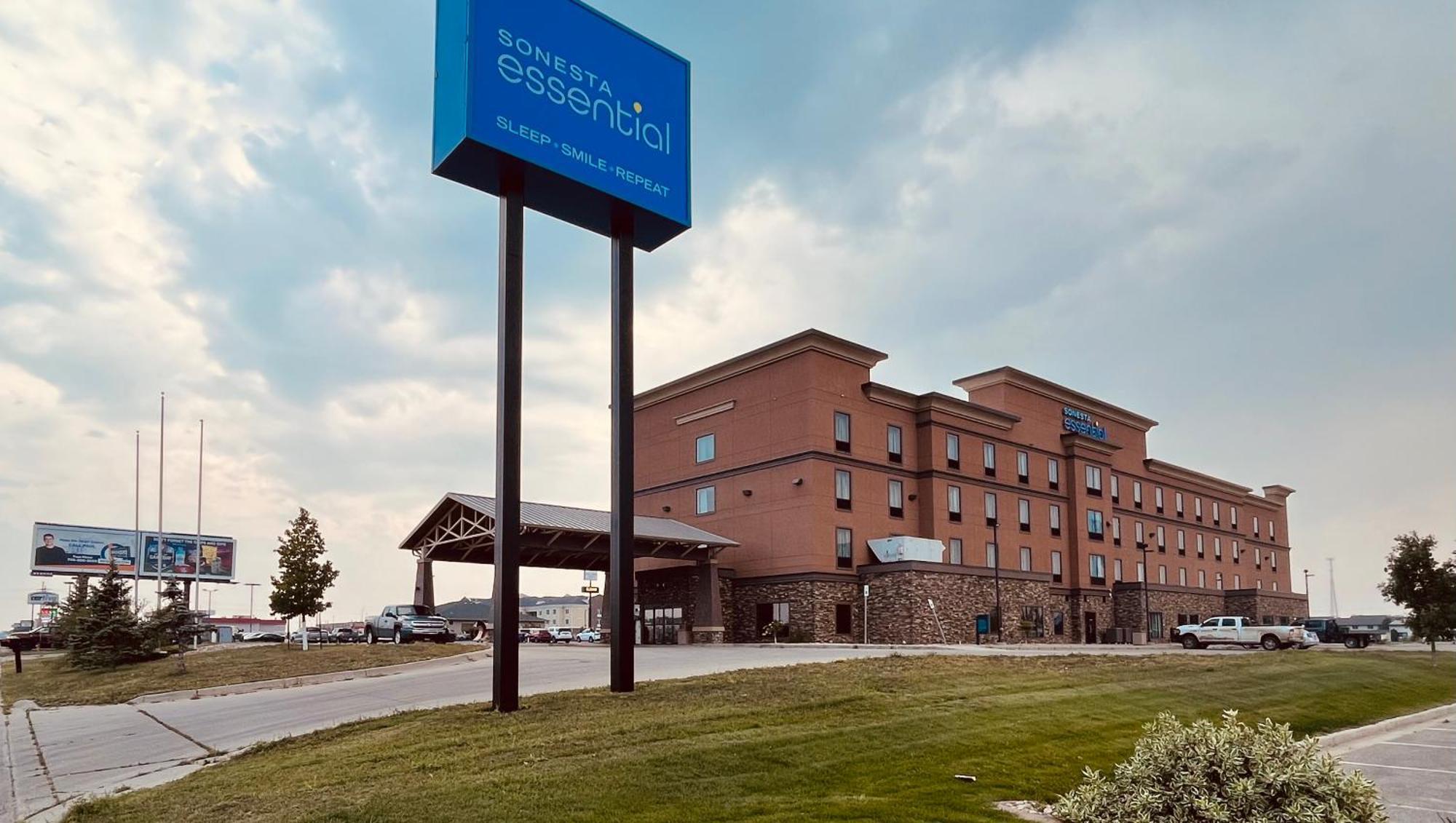 Sonesta Essential Minot Otel Dış mekan fotoğraf