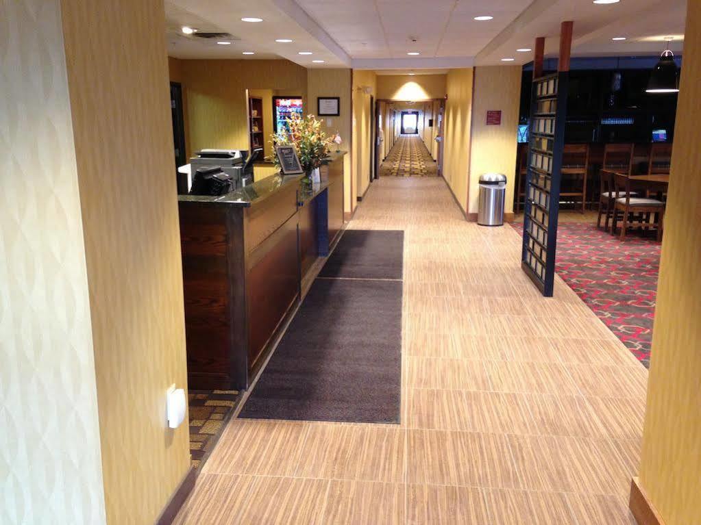 Sonesta Essential Minot Otel Dış mekan fotoğraf