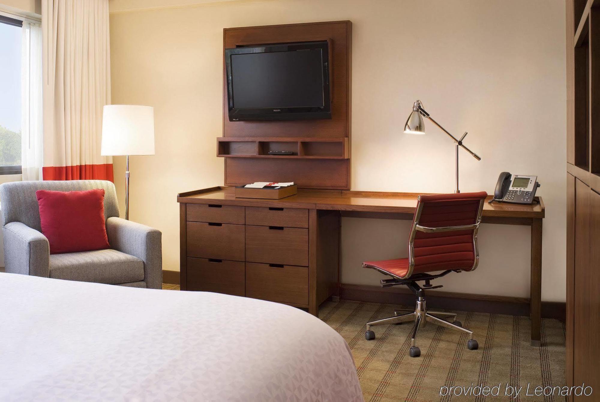 Sonesta Essential Minot Otel Dış mekan fotoğraf